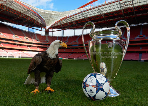 9次助攻 9次助攻