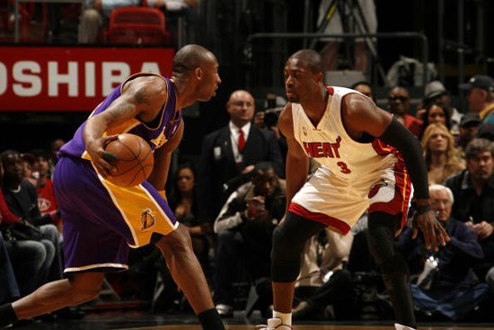 灯光更亮 灯光更亮