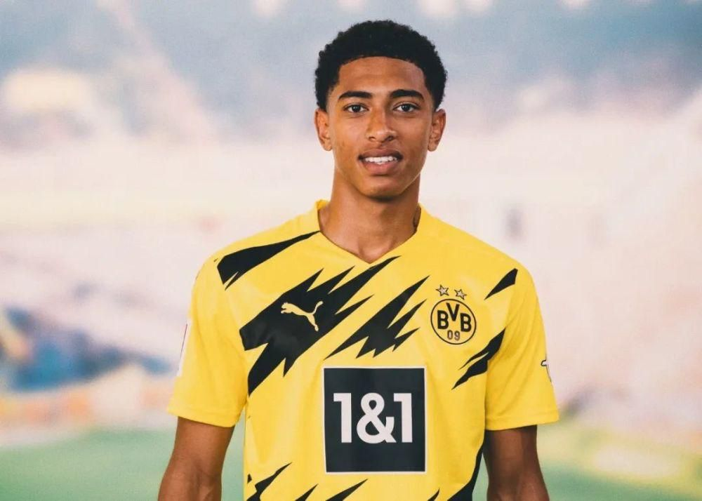 由组队参与 由组队参与