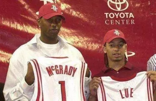 坦克存保命 坦克存保命